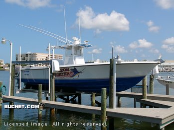 CONTENDER for sale picture - Center Console Fisherman