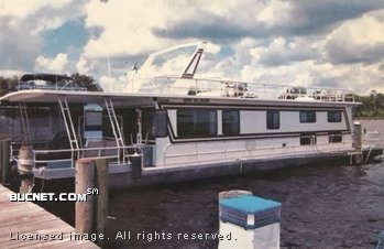 JAMESTOWNER HOUSEBOATS for sale picture - Flush Deck Cruiser