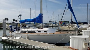ISLANDER YACHT for sale picture - Sail,Racer/Cruiser-Aft Ckpt